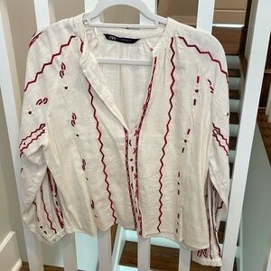 Never worn Zara blouse super cute for work, summer or spring
